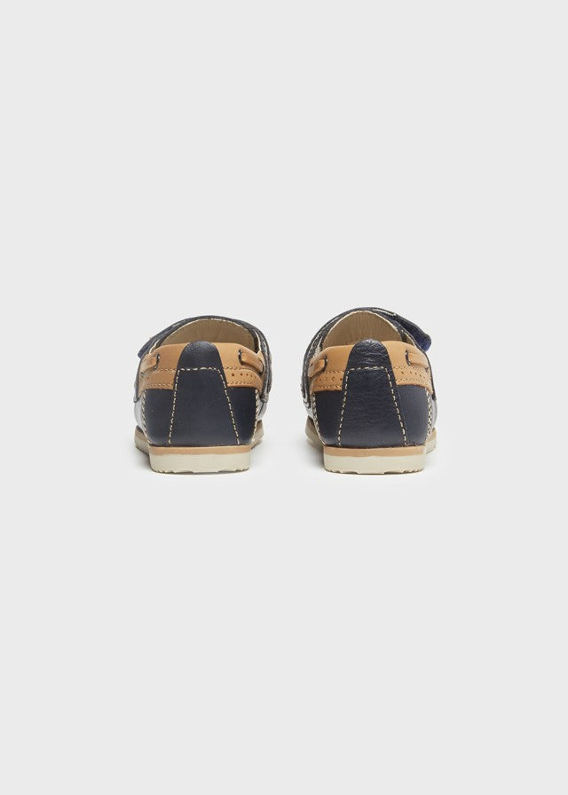 Mayoral 22-45390-076 Mokasyny na rzepy chłopiec 45390-76 granatowy - - #tag1# - #tag2# - #tag3# - #tag4#