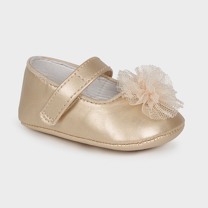 Elegantní dívčí obuv Mayoral 9403-52 Zlatý
