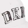 DKNY D31283-10B Dívčí čepice bílá barva