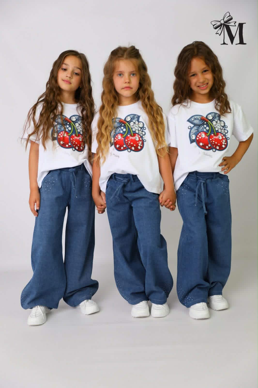 Bluzka oversize z wisienką dziewczęca biały MałaMi 2860-24626-3